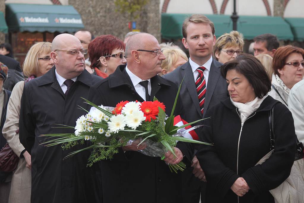 Tablica pamięci Jerzego Szmajdzińskiego