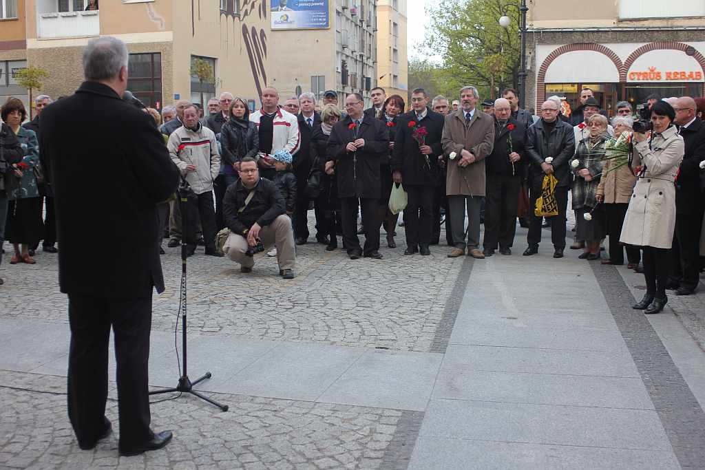 Tablica pamięci Jerzego Szmajdzińskiego