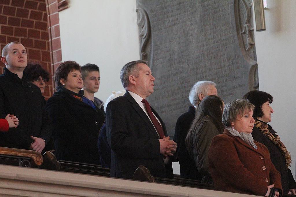 Tablica upamiętniająca ofiary smoleńskie