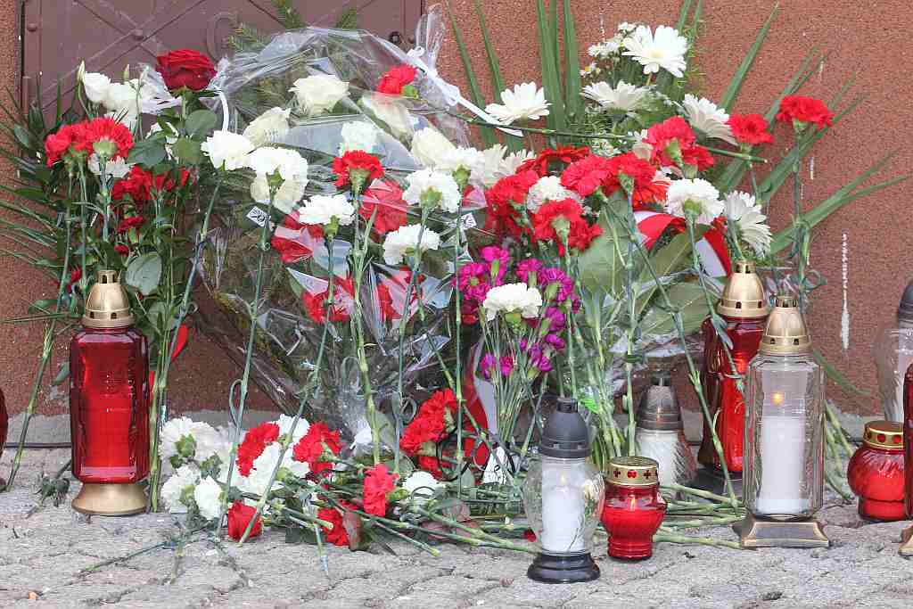 Tablica pamięci Jerzego Szmajdzińskiego