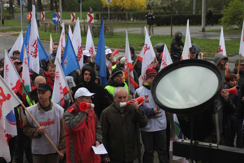 Związkowcy protestują we Wrocławiu