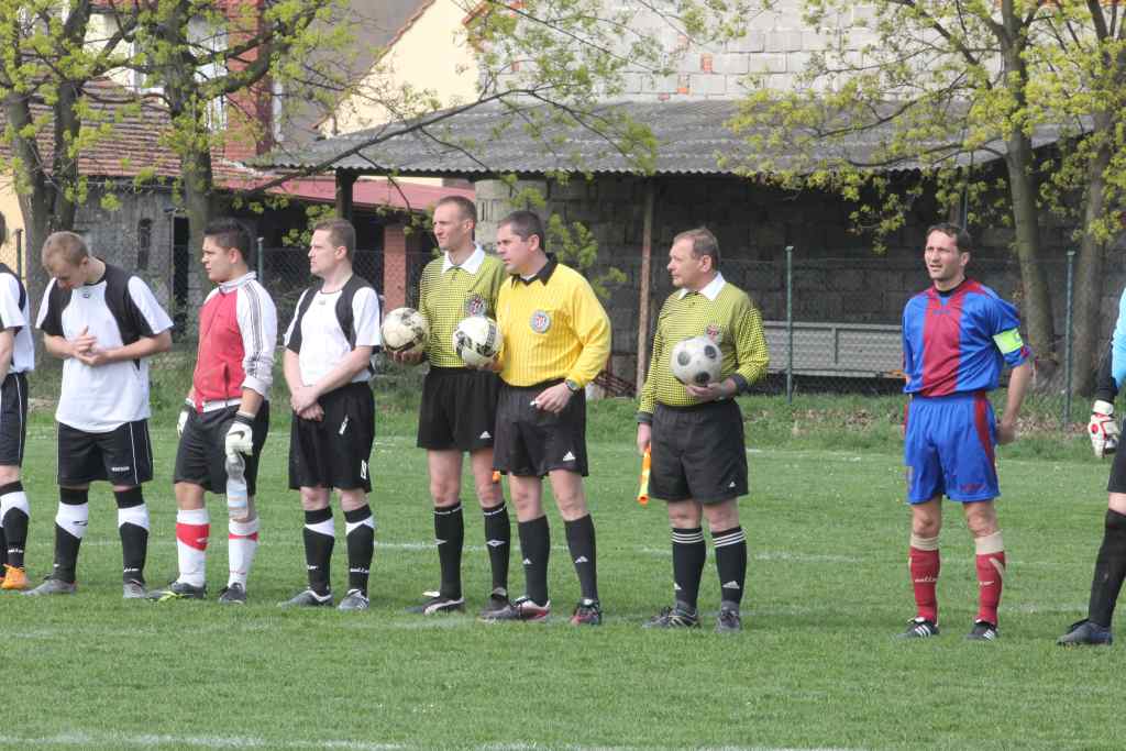Błękitni II - KS Legnickie Pole 3:8