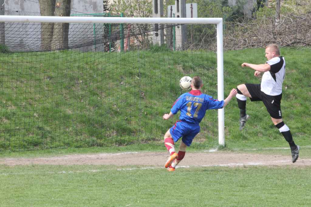 Błękitni II - KS Legnickie Pole 3:8