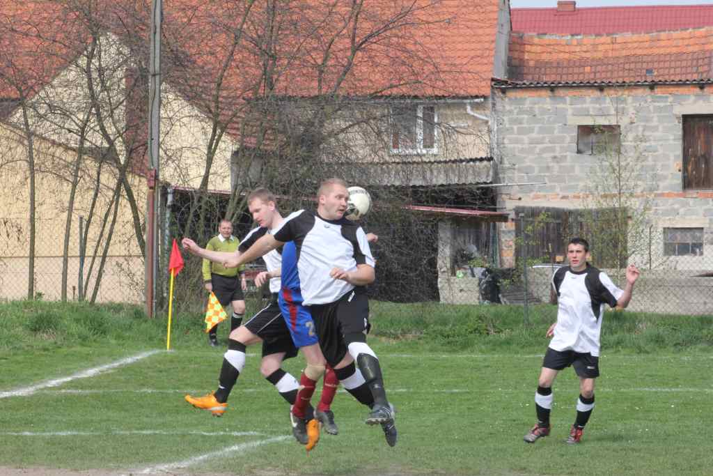 Błękitni II - KS Legnickie Pole 3:8