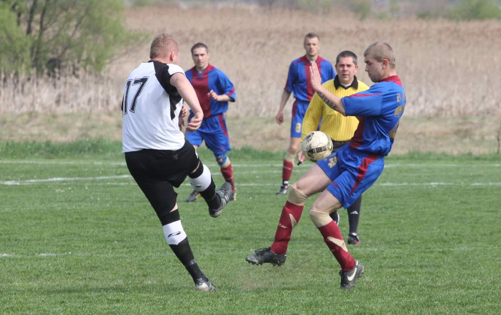Błękitni II - KS Legnickie Pole 3:8