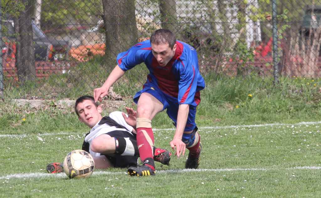 Błękitni II - KS Legnickie Pole 3:8