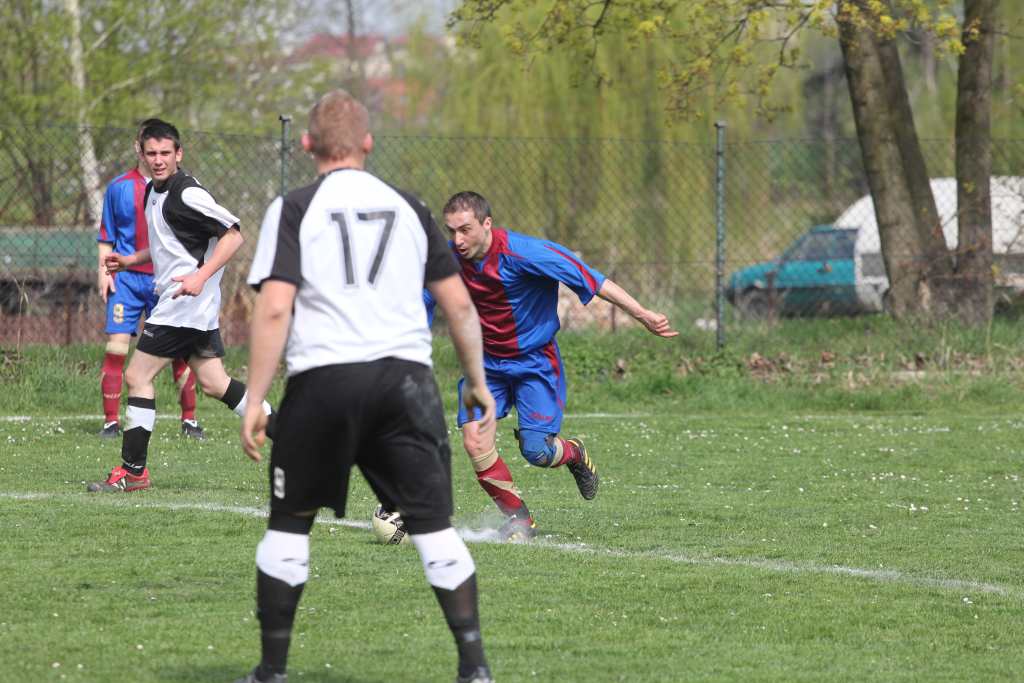 Błękitni II - KS Legnickie Pole 3:8
