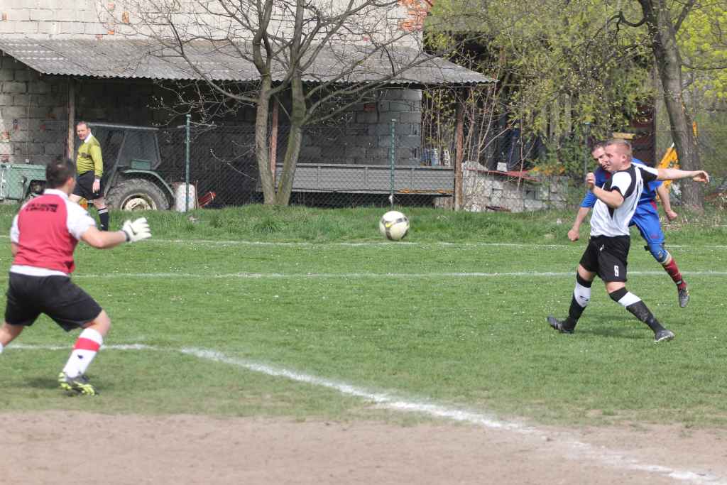 Błękitni II - KS Legnickie Pole 3:8