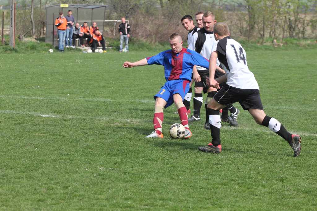 Błękitni II - KS Legnickie Pole 3:8
