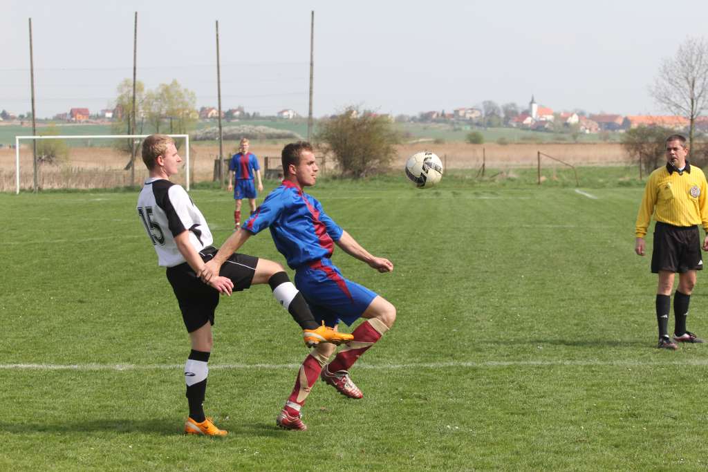Błękitni II - KS Legnickie Pole 3:8