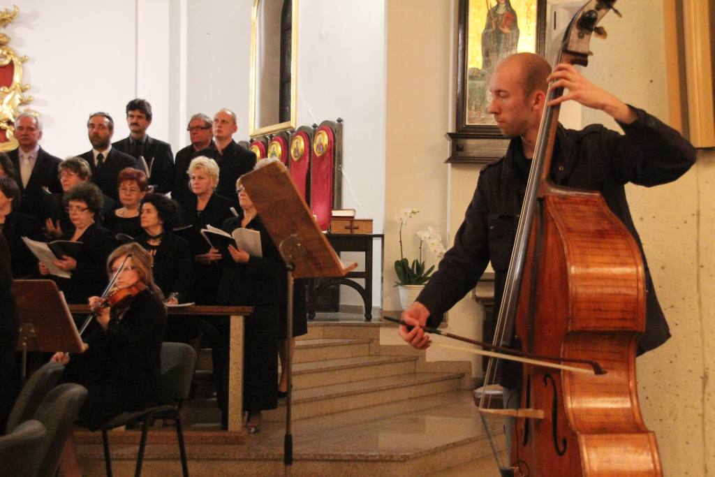 Adoracja przy Bożym Grobie