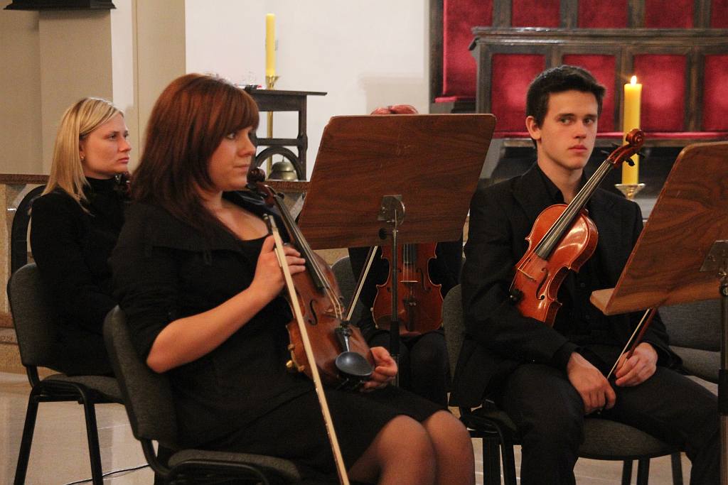 Adoracja przy Bożym Grobie