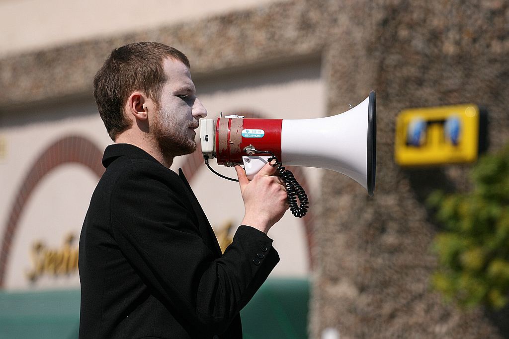 Upomnieli się o zwierzęta na płycie Rynku