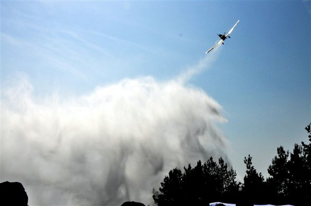 Strażacy ćwiczyli w tajemniczej bazie (2)