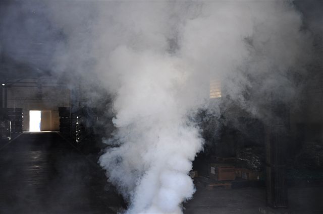 Strażacy ćwiczyli w tajemniczej bazie (1)