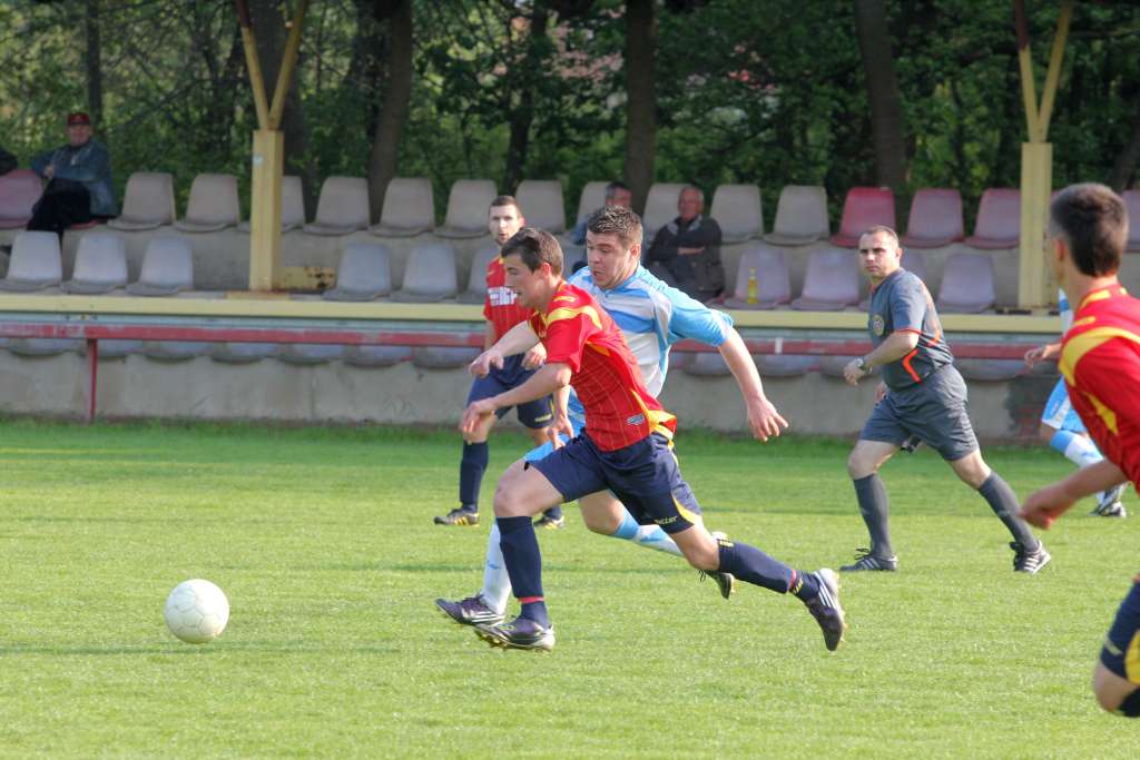 Iskra - Dąb 5:1