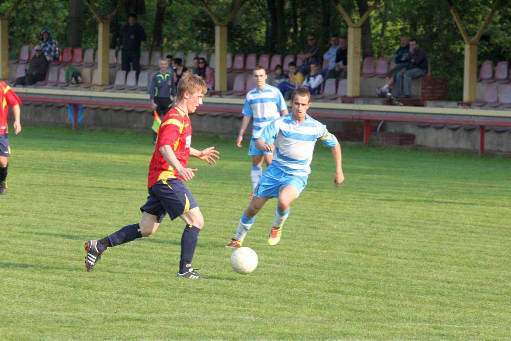 Iskra - Dąb 5:1