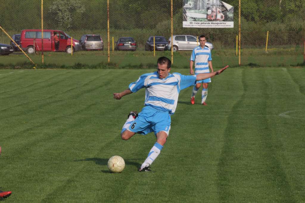Iskra - Dąb 5:1