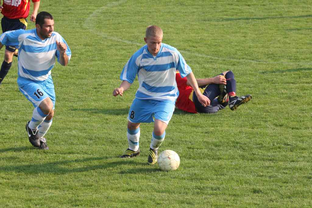 Iskra - Dąb 5:1