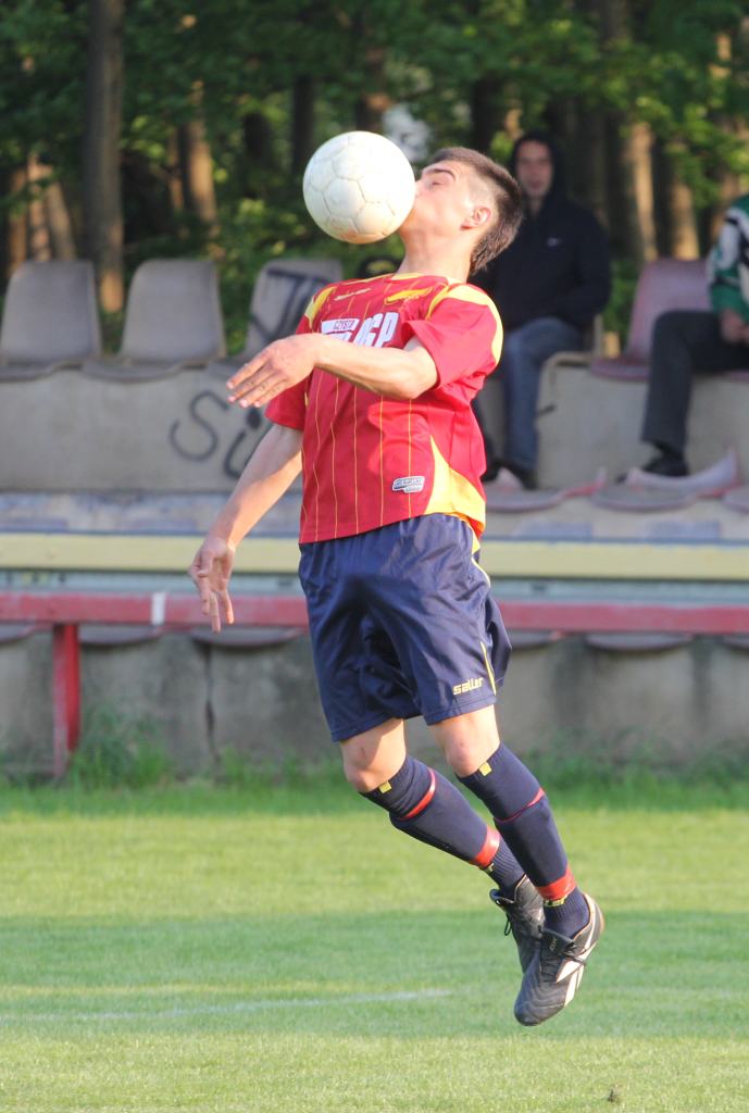 Iskra - Dąb 5:1