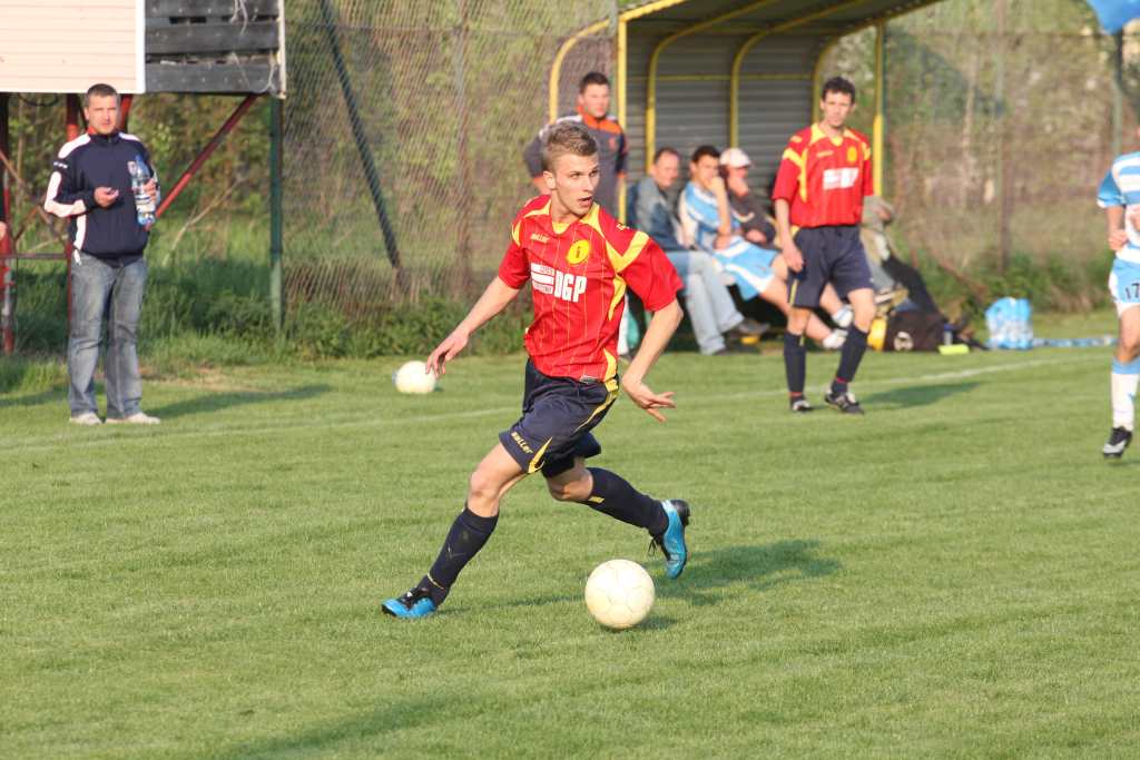Iskra - Dąb 5:1
