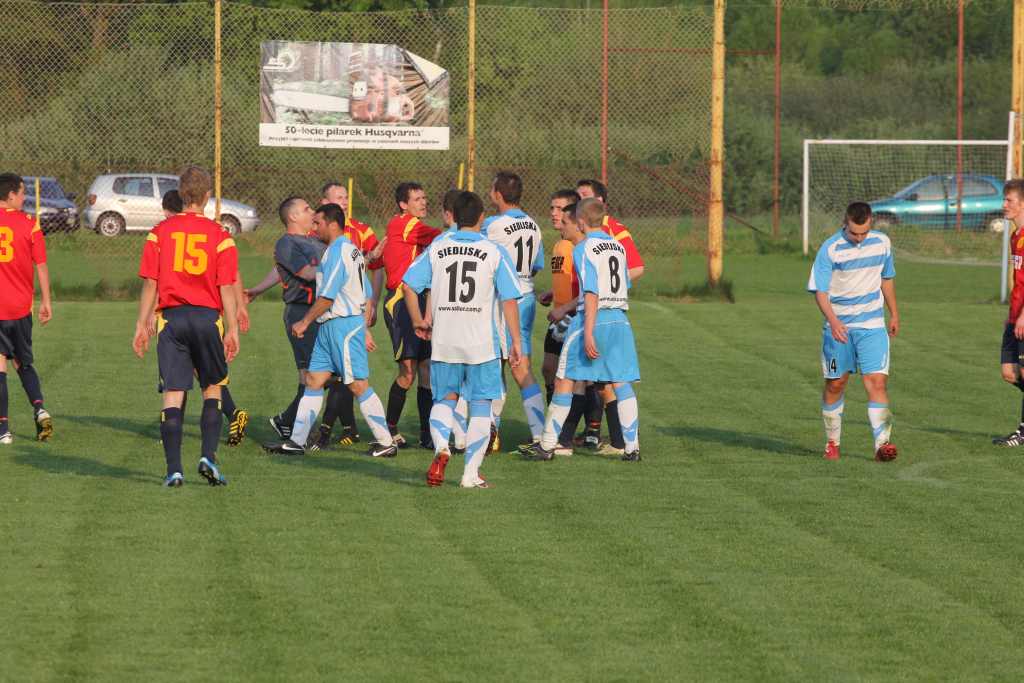 Iskra - Dąb 5:1