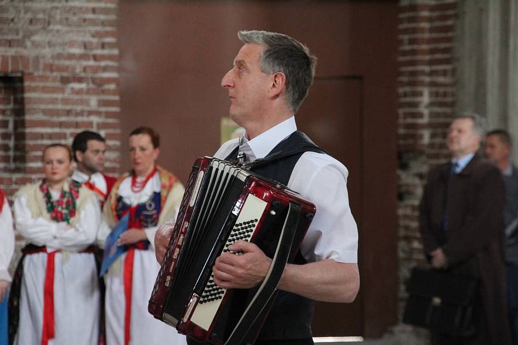 Barka na sto fletów