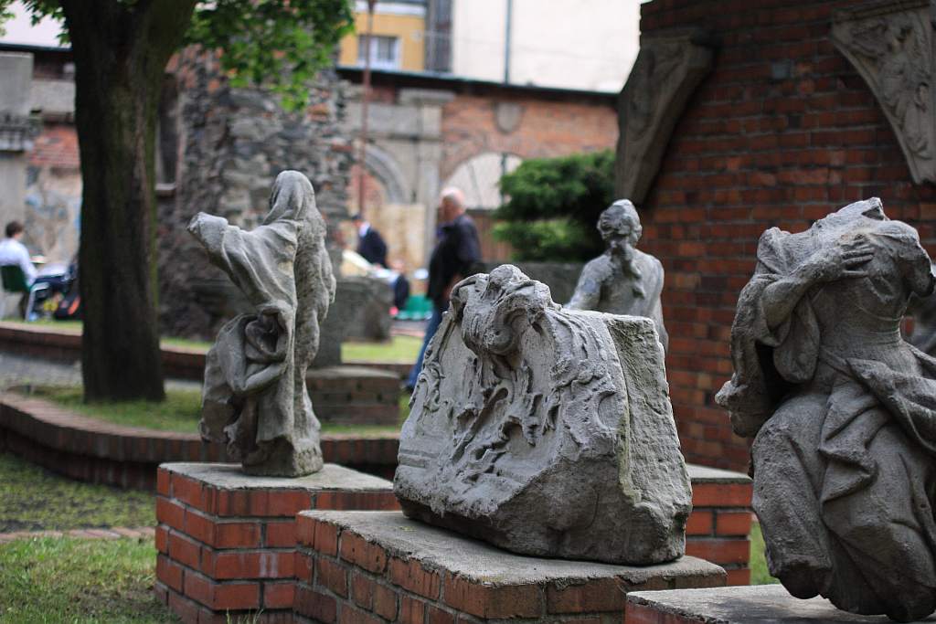 Nocna wycieczka po historii