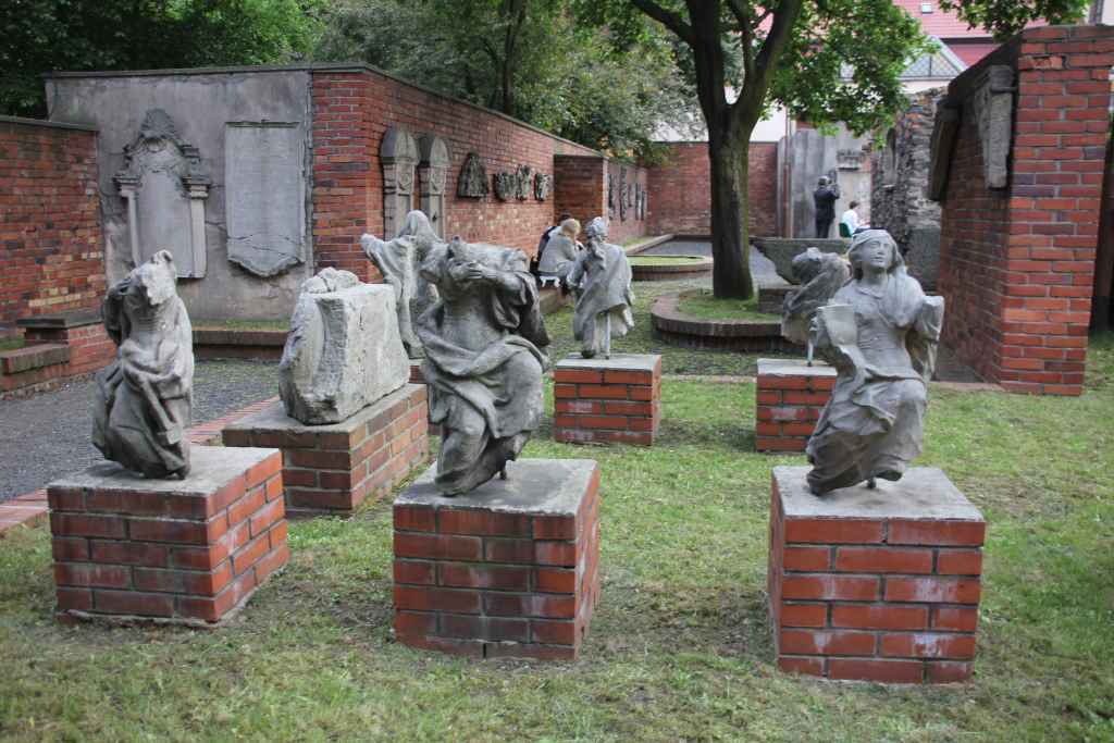 Nocna wycieczka po historii