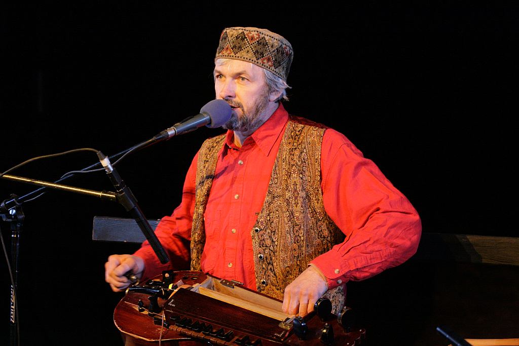 Jacek Hałas na scenie Nowego Świata