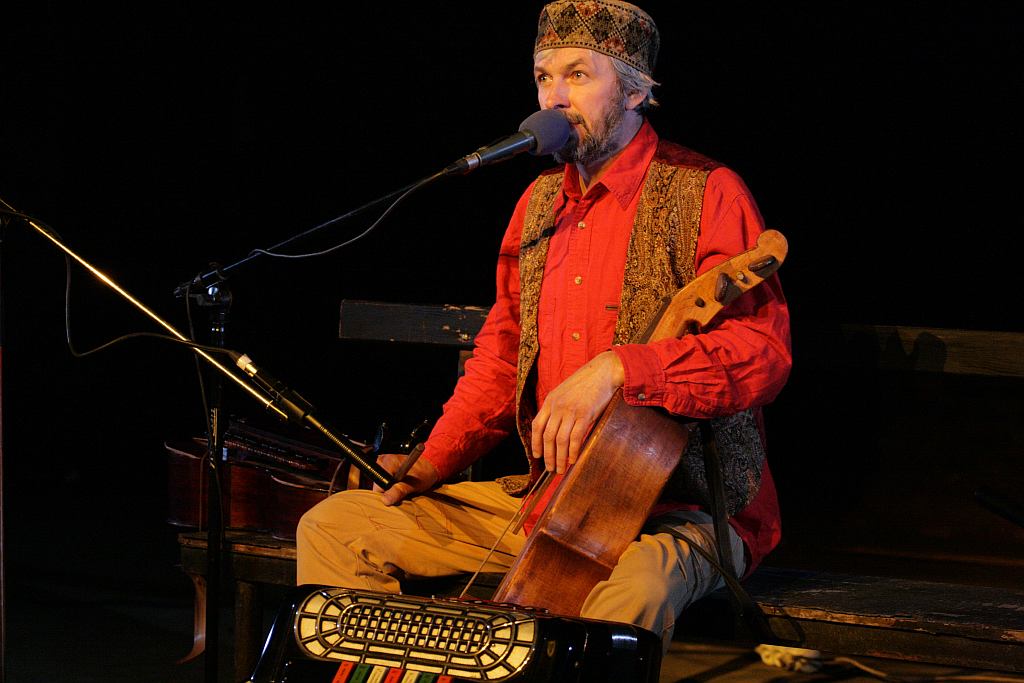 Jacek Hałas na scenie Nowego Świata