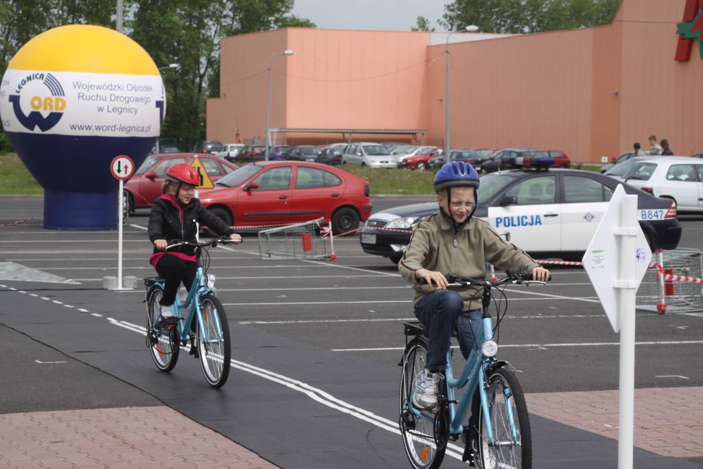 Miasteczko drogowe pod Auchanem