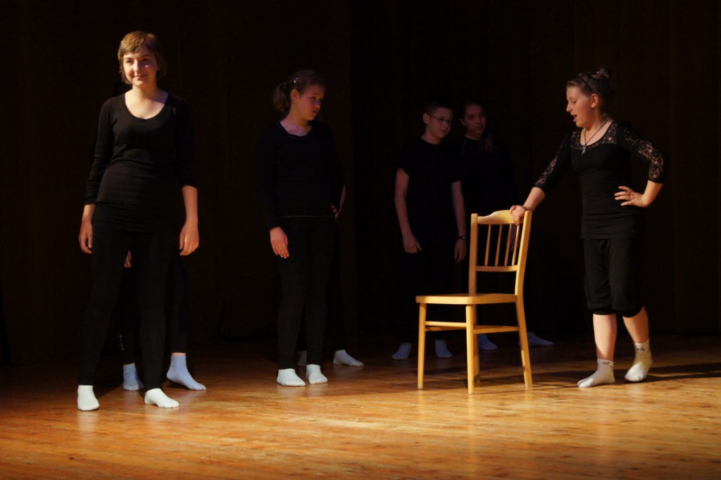 Integracyjny przegląd form teatralnych