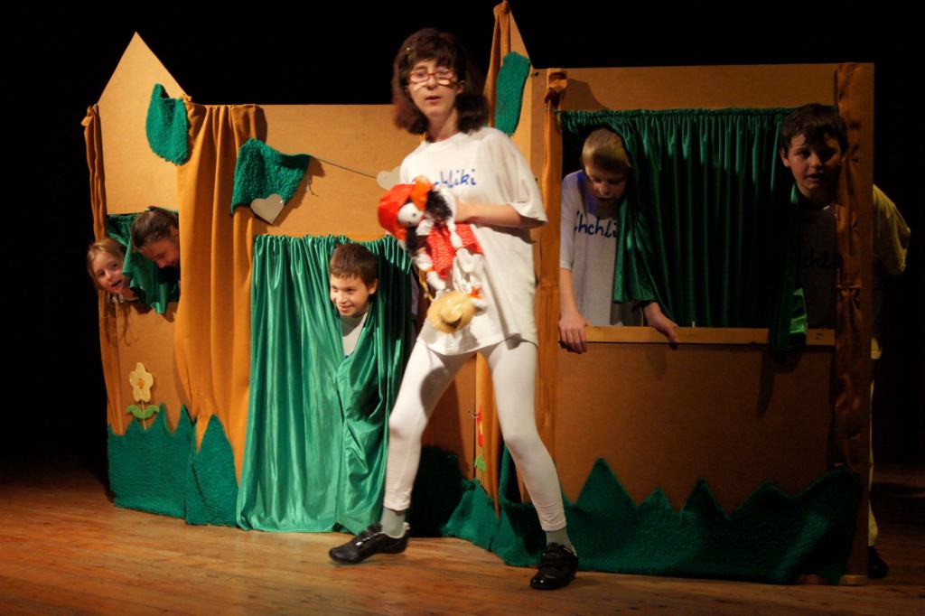 Integracyjny przegląd form teatralnych