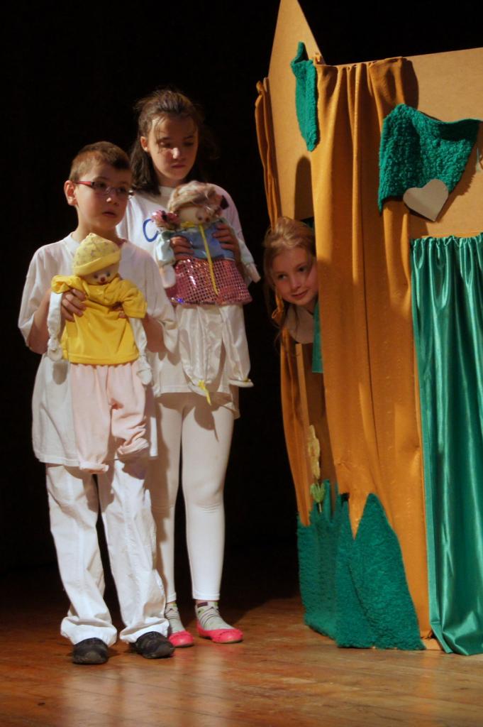 Integracyjny przegląd form teatralnych