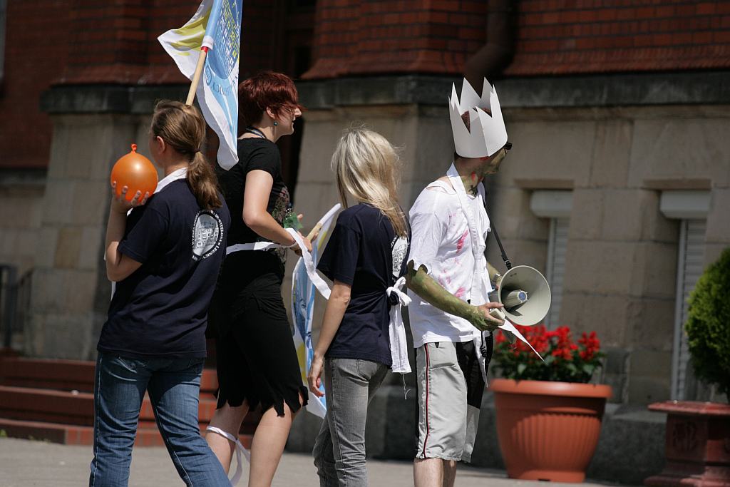 Studenci przejęli władzę w Legnicy