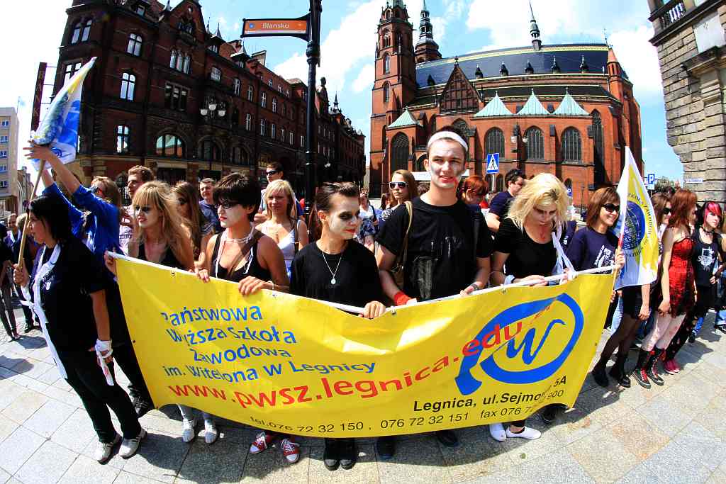 Studenci przejęli władzę w Legnicy