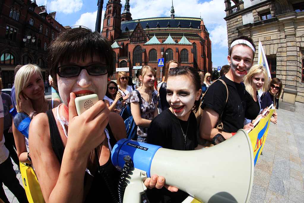 Studenci przejęli władzę w Legnicy