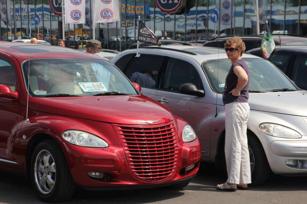 Zlot Chryslerów w Legnicy