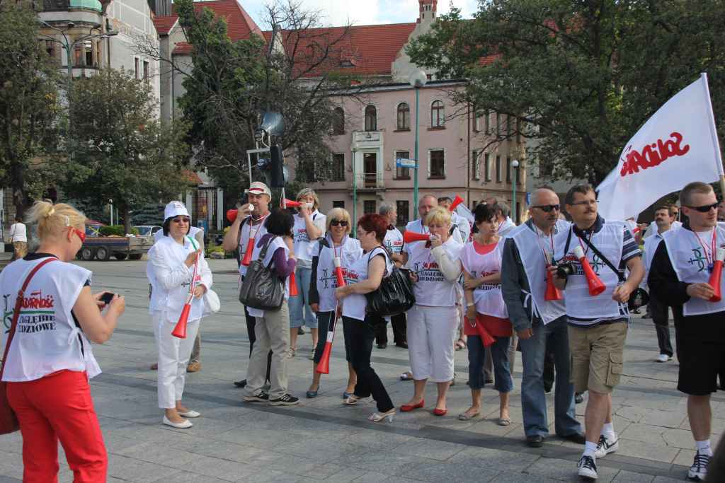 Pojechali pikietować do Wrocławia