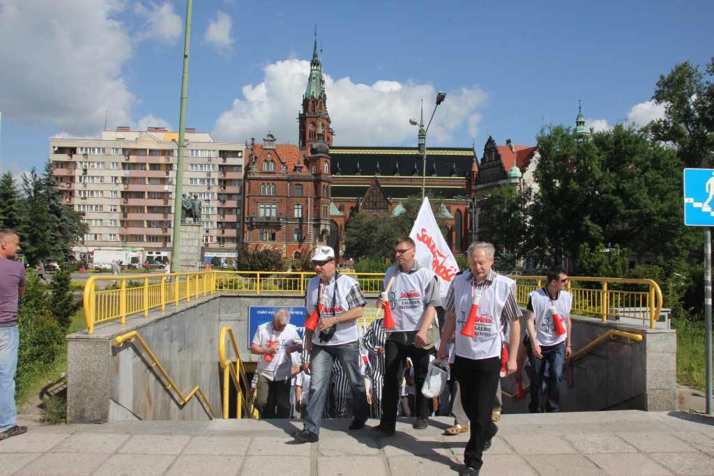 Pojechali pikietować do Wrocławia
