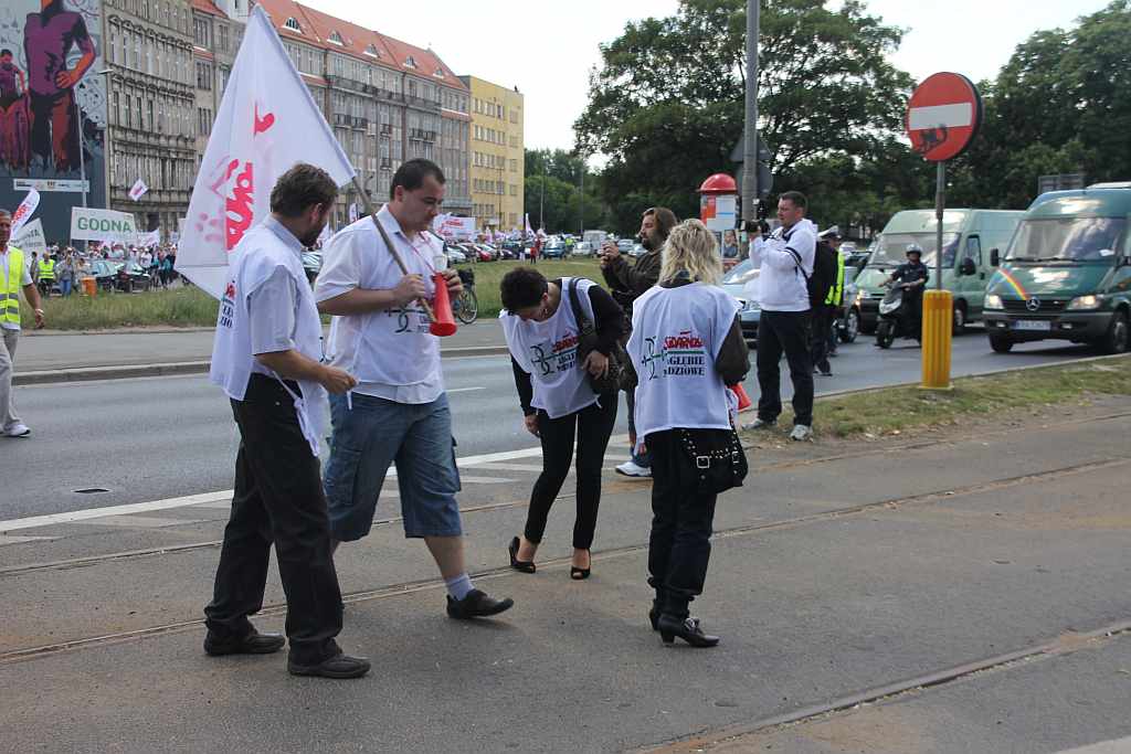 Pojechali pikietować do Wrocławia