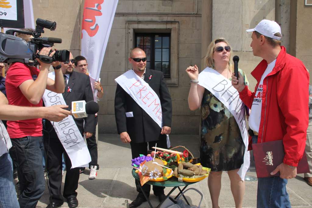Pojechali pikietować do Wrocławia