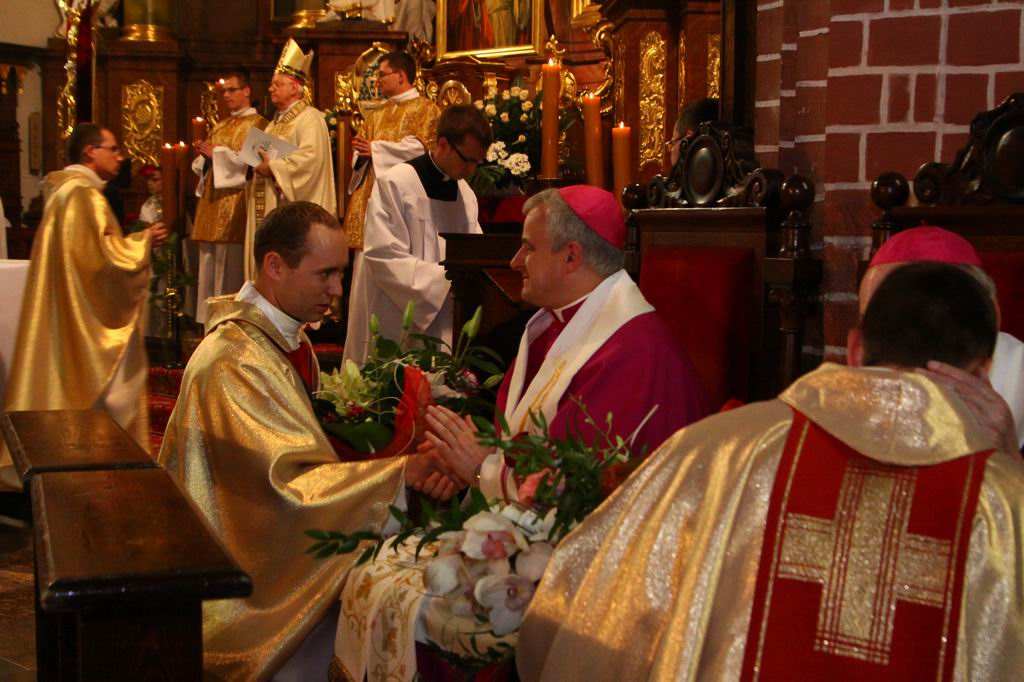 Wyświęcili diakonów w legnickiej Katedrze