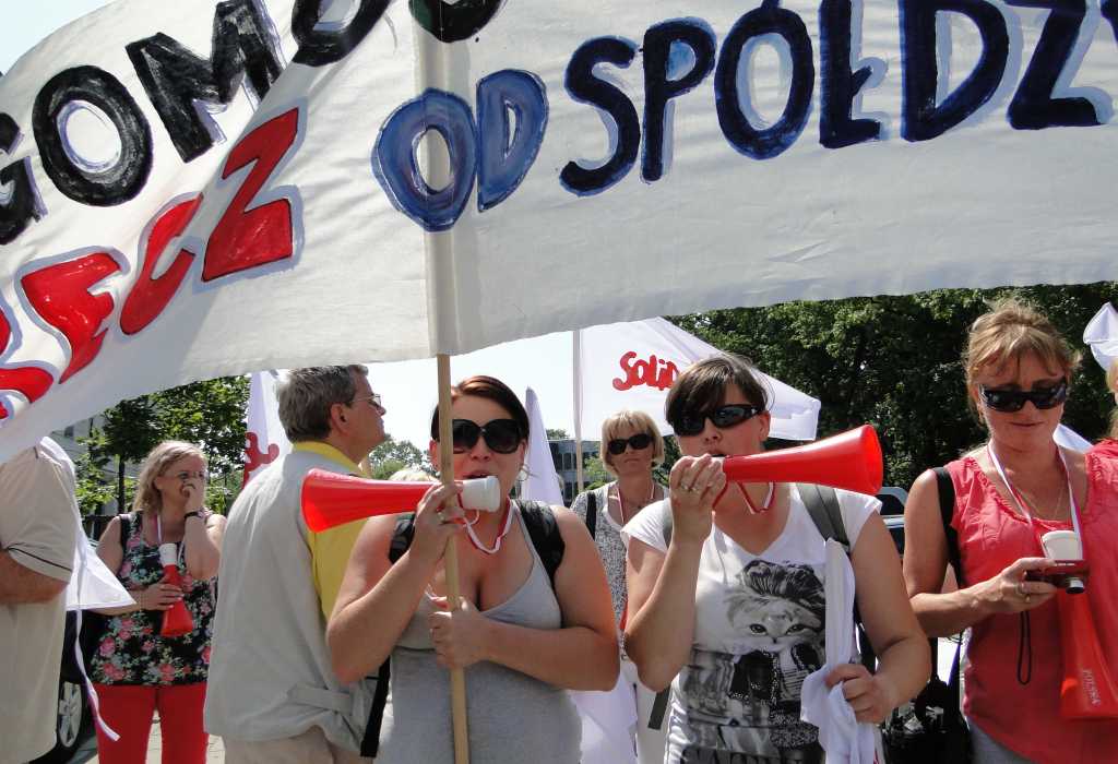 Związkowcy z Legnicy przed Sejmem