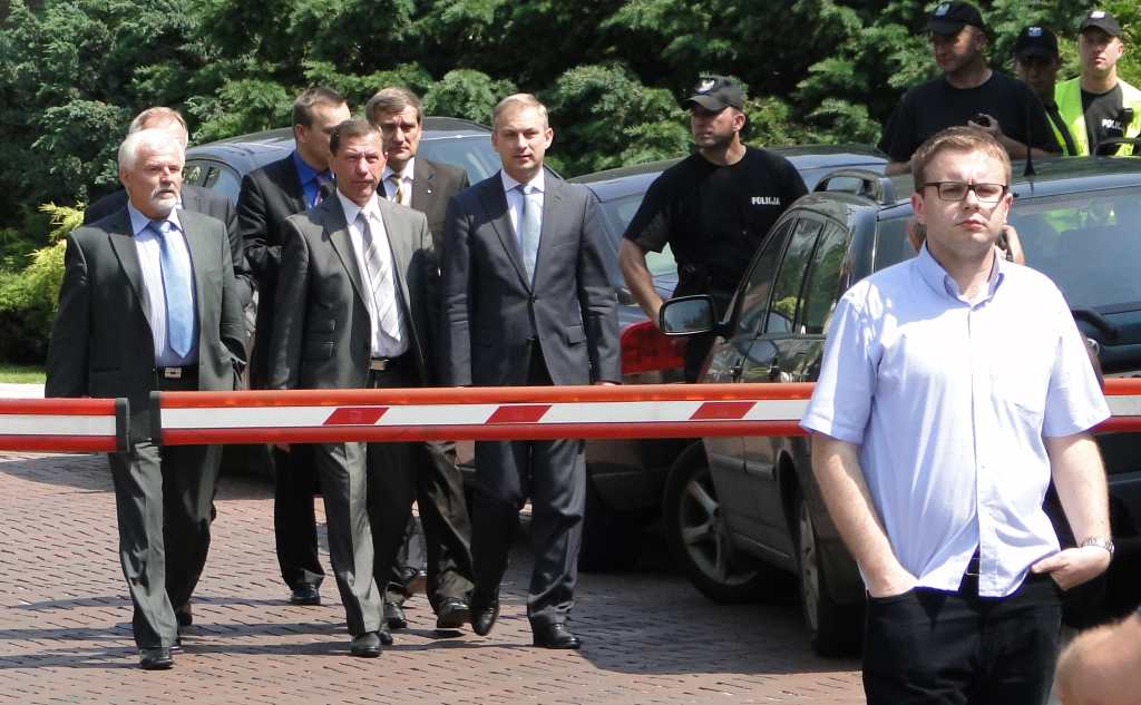 Związkowcy z Legnicy przed Sejmem