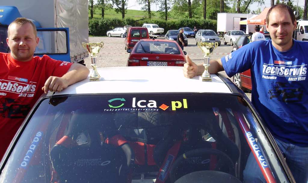 Podium legnickich rajdowców