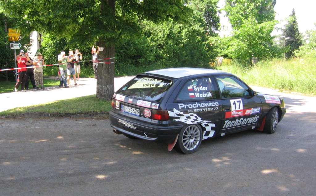 Podium legnickich rajdowców