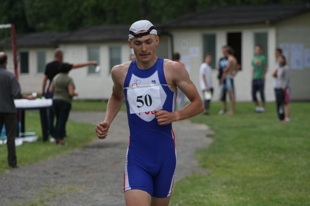 Triathlon w Jezierzanach