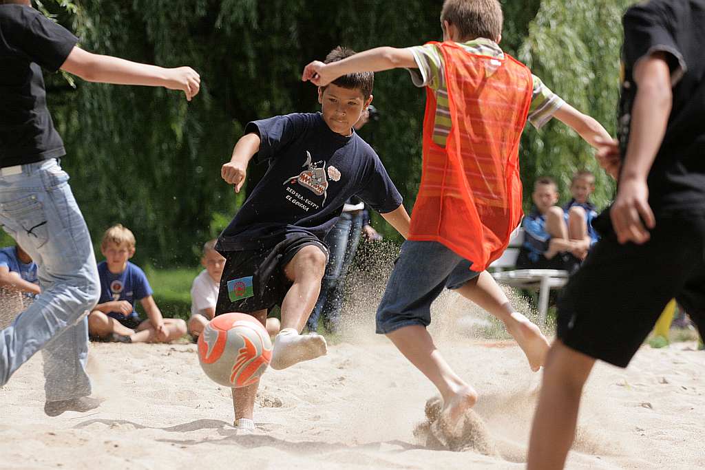 Turniej Plażowej Piłki Nożnej